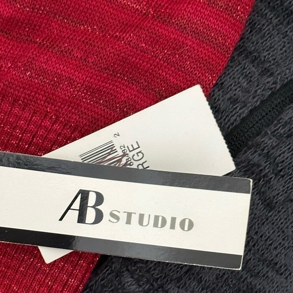 N. W.T. AB Studio sz lg cowl neck sweater red with a with matching belt - Picture 11 of 13